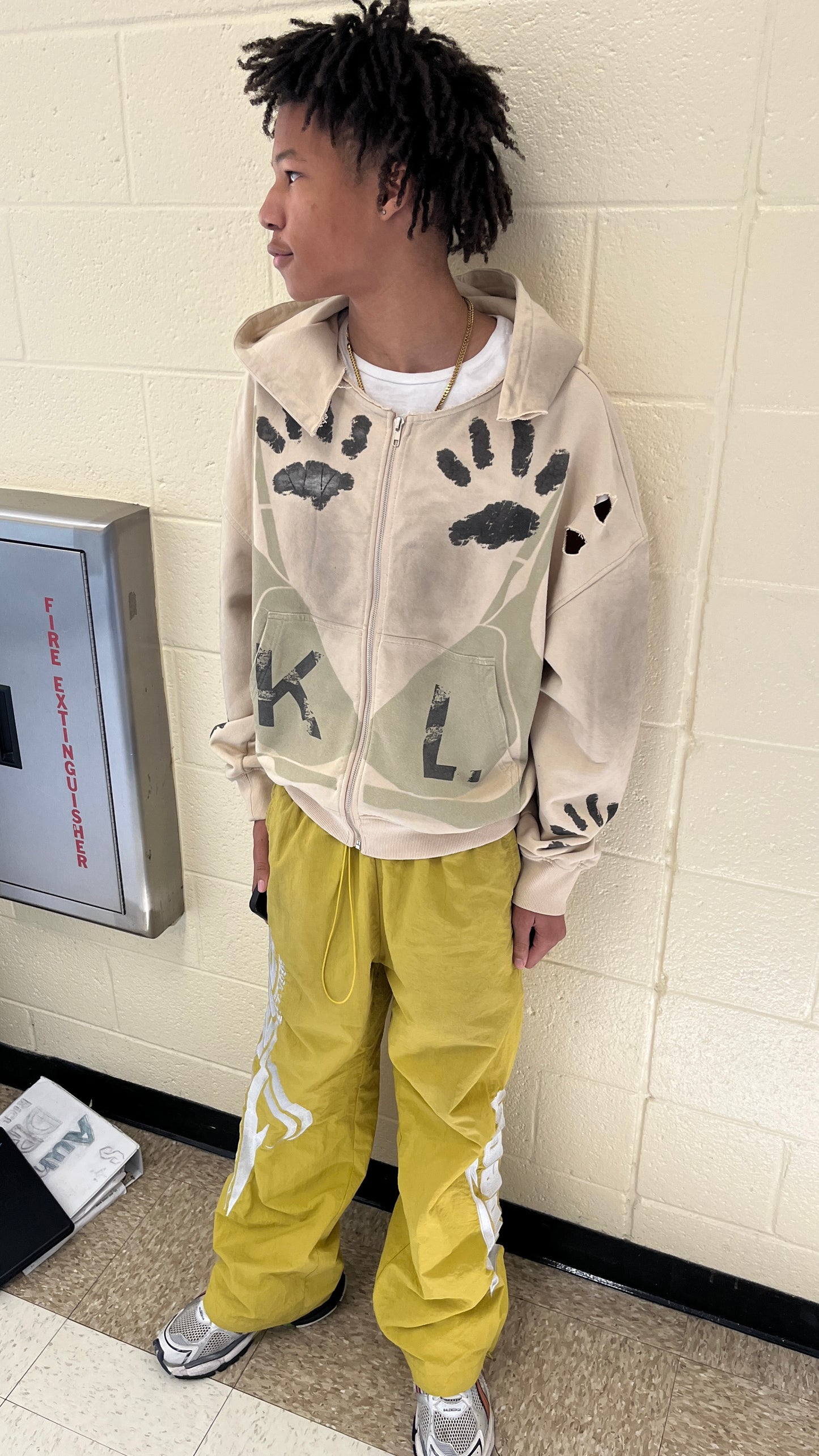 Beige City Kat Zip-up